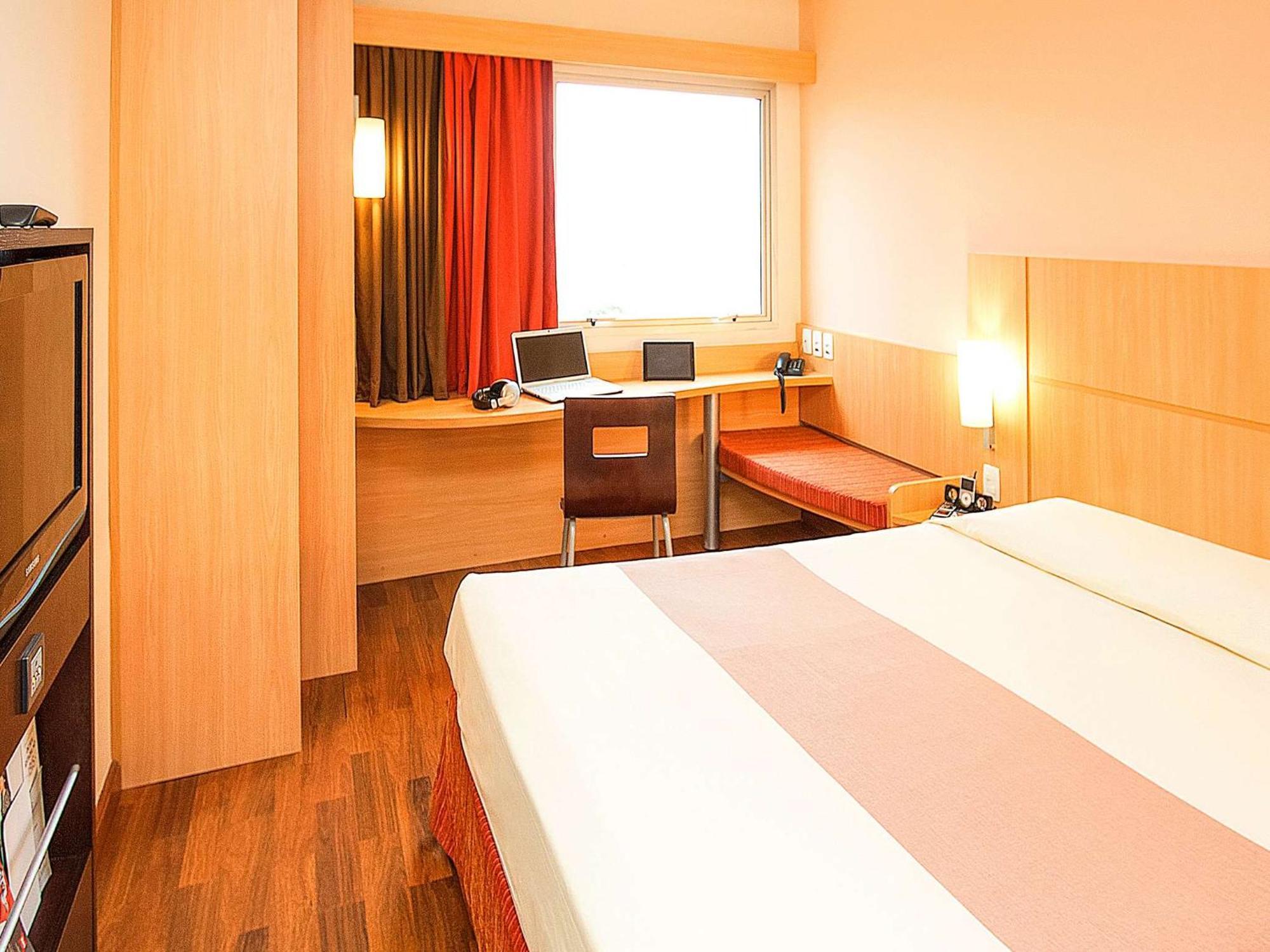 Double Room Extra Child Bed