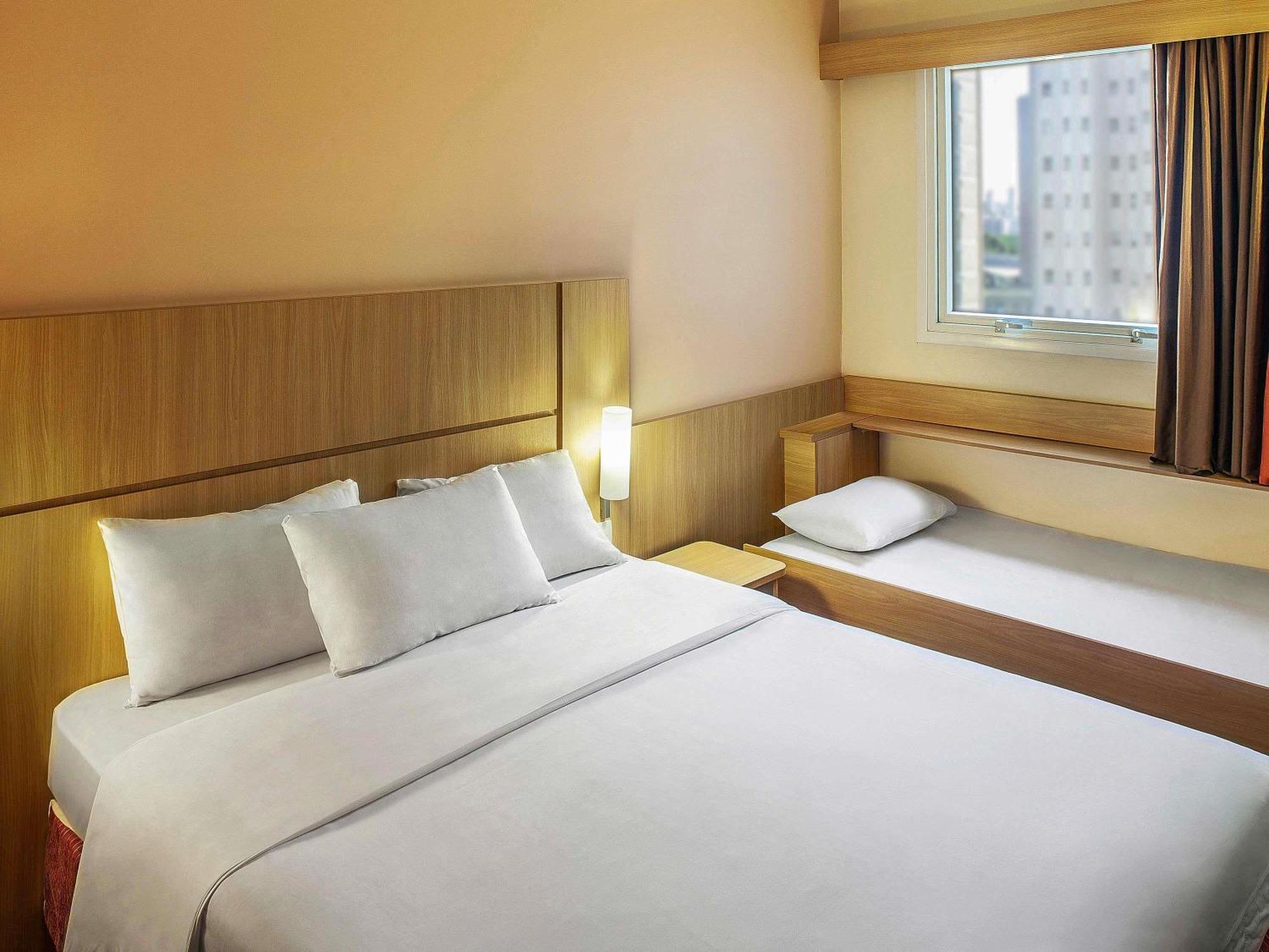 Double Room Extra Child Bed