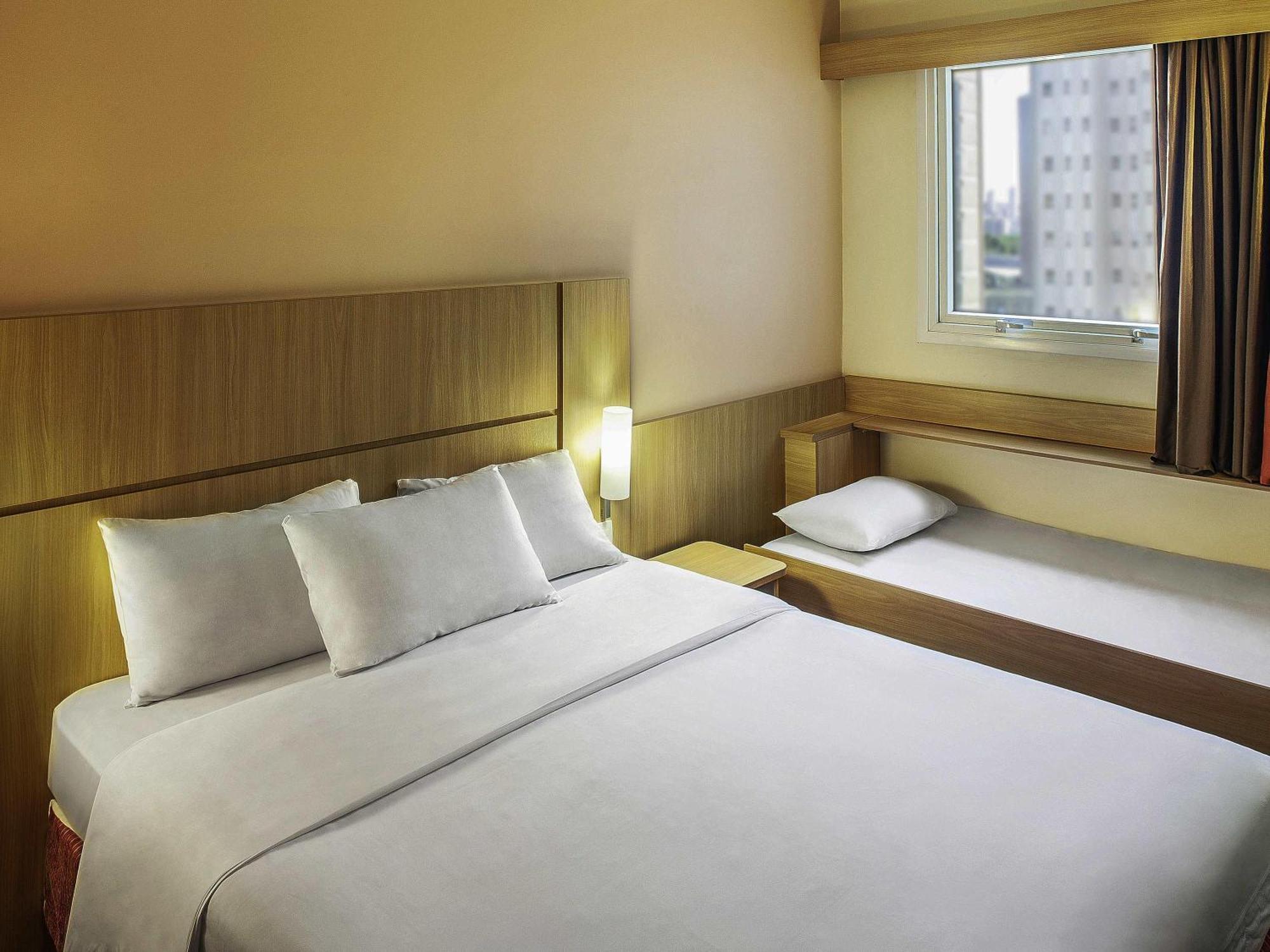 Double Room Extra Child Bed
